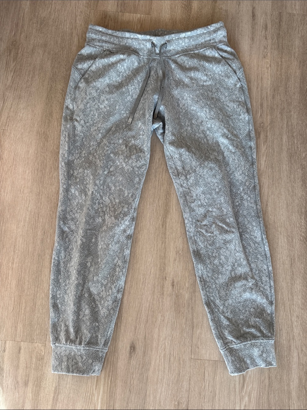 Lululemon Grey Ready to Rulu Joggers 8